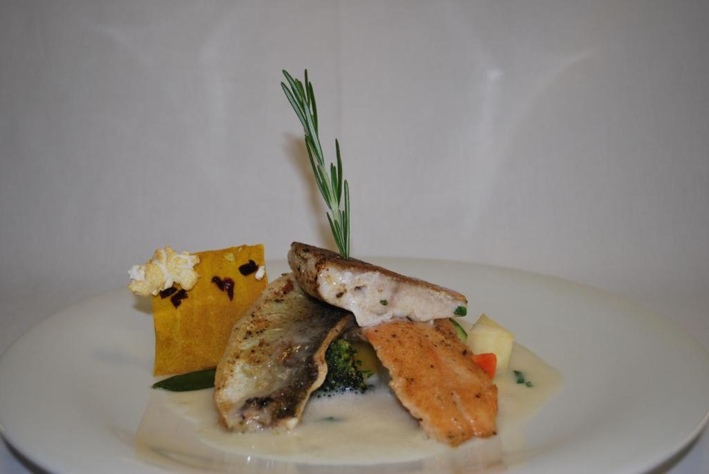 Buergerbraeu Hotel อูเบอร์ลิงเงน ภายนอก รูปภาพ